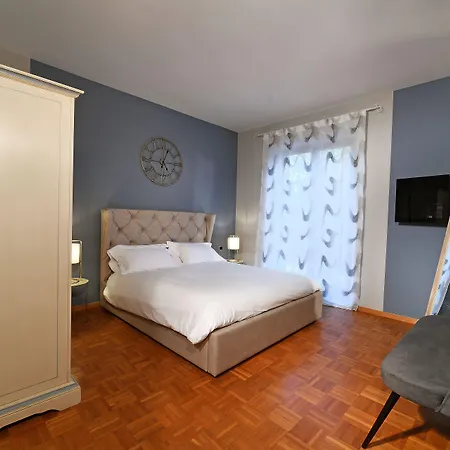 Hotel Panoramic Garassino - Country And Fine Restaurant Treiso