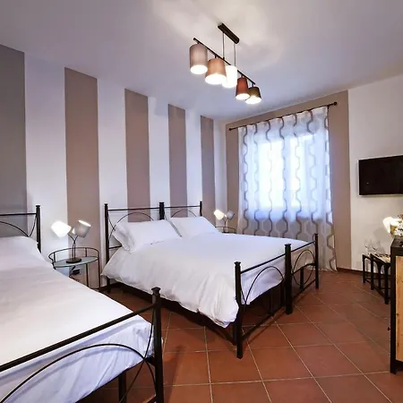 Panoramic Garassino - Country And Fine Restaurant Treiso