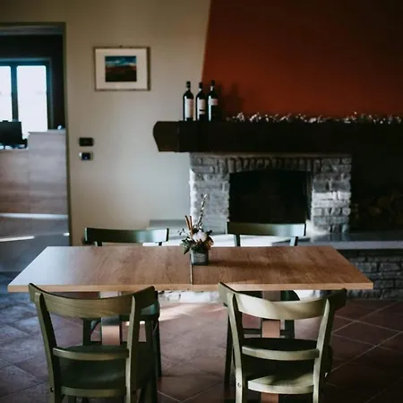 Panoramic Garassino - Country And Fine Restaurant Treiso