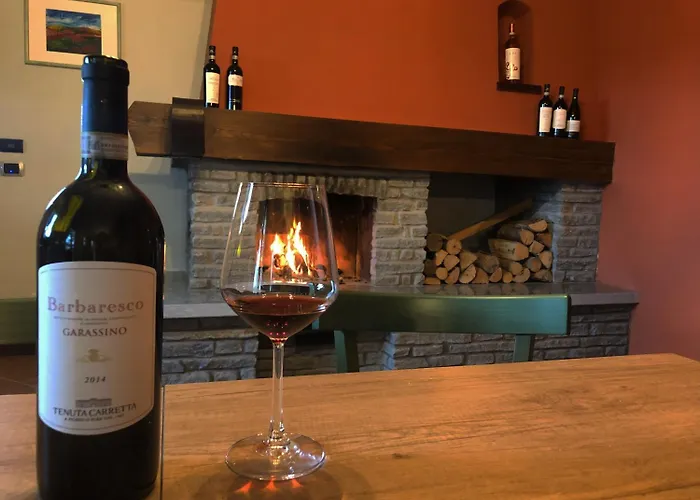 Panoramic Garassino - Country And Fine Restaurant מלון