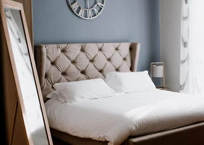 Panoramic Garassino - Country And Fine Restaurant מלון טרייזו