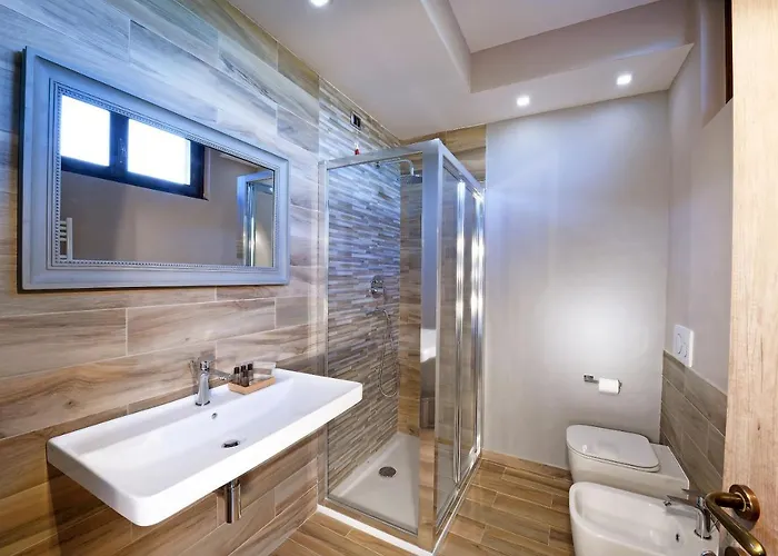 מלון Panoramic Garassino - Country And Fine Restaurant