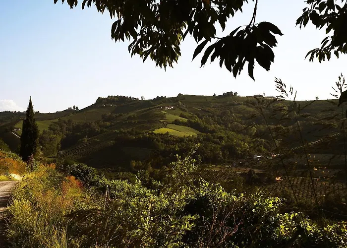 מלון Panoramic Garassino - Country And Fine Restaurant 3*