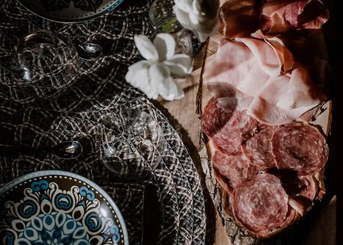 מלון Panoramic Garassino - Country And Fine Restaurant 3*