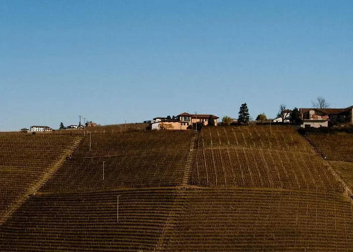 מלון Panoramic Garassino - Country And Fine Restaurant 3*